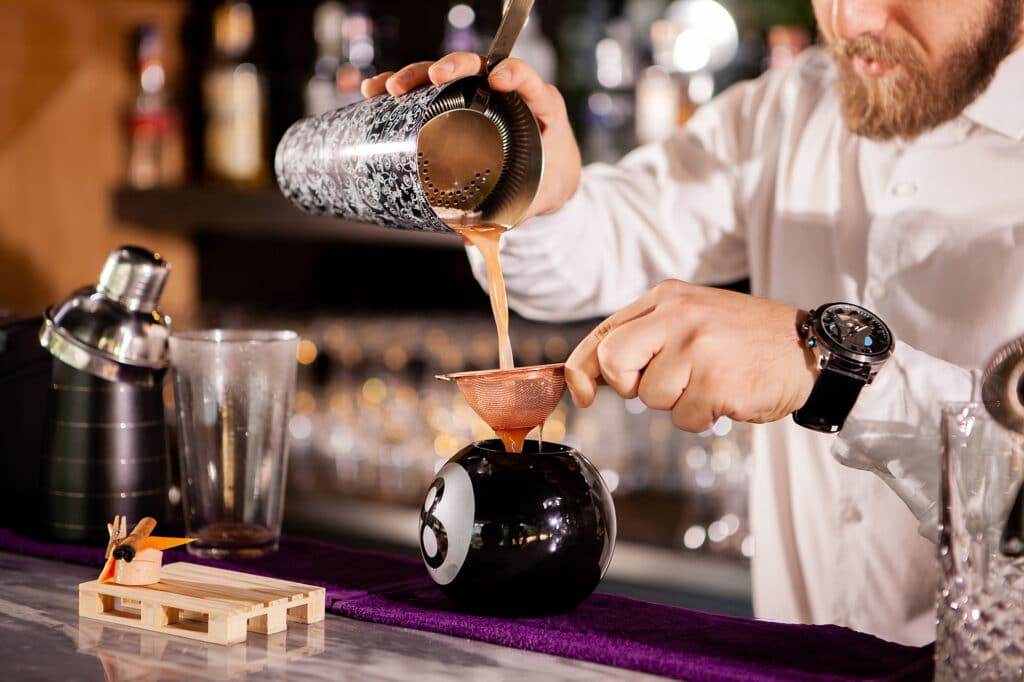 Creating drinks with mixology