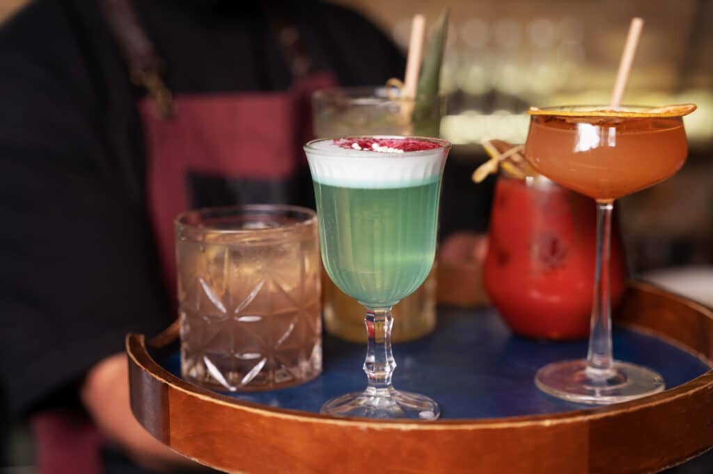 hollywood party cocktails