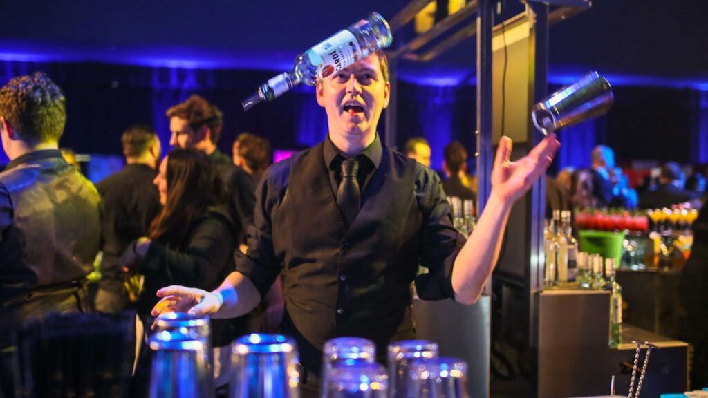 Entertainment bartender at a event